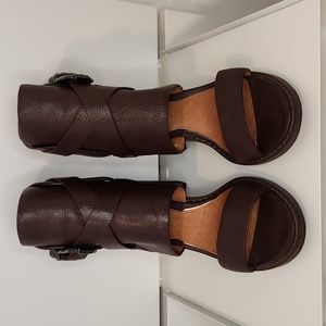 Kenneth Cole Leather Dark Brown La Salle Heels 8.5